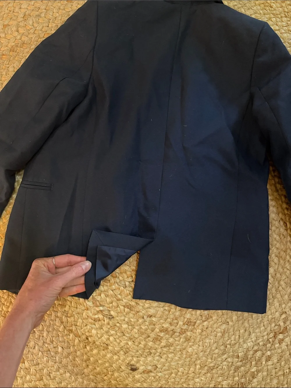 H&M Boys Navy Blue 2-Piece Suit Size 8 / 134 – Blazer & Adjustable Pants